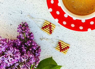 Bijuterii lucrate manual: de ce sunt atât de speciale?